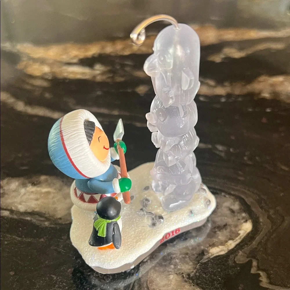 Vintage Hallmark 2016 Frosty Friends #37 Holiday Ornament